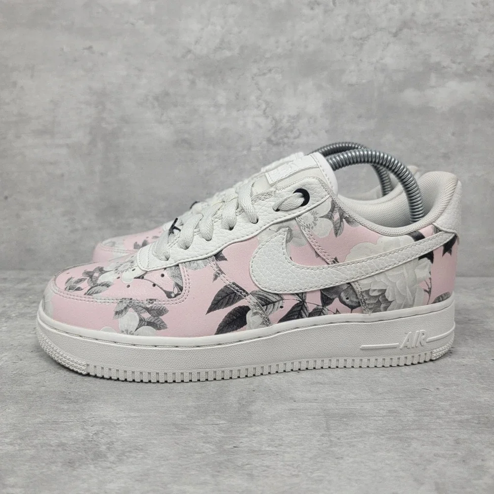 NIKE Womans Size 8 Air FORCE 1 Pink FLORAL AO1017 102 WHITE LEATHER SNEAKERS - Picture 5 of 8